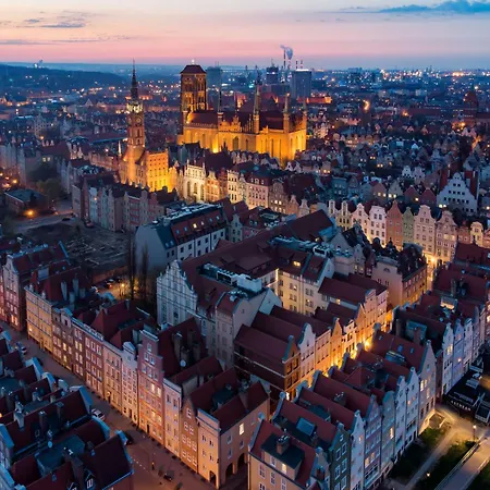 Luxury Brabank Amber Fitness, Sauna & Parking By Grandview Apartman