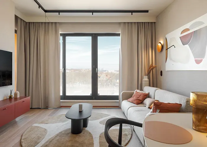 Luxury Brabank Amber Fitness, Sauna & Parking By Grandview Daire