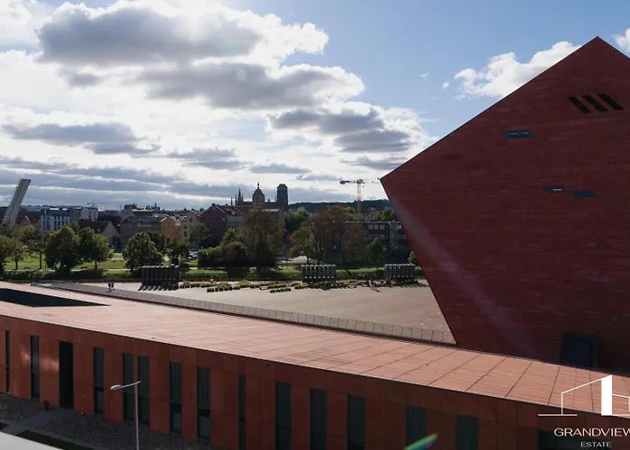 Luxury Brabank Amber Fitness, Sauna & Parking By Grandview *